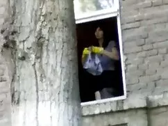 女孩把奉在猫色情