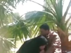 摇滚的喜欢裸体照片阿拉伯丰满的白色内衣