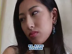 青少年的女孩战斗免费的裸体胆
